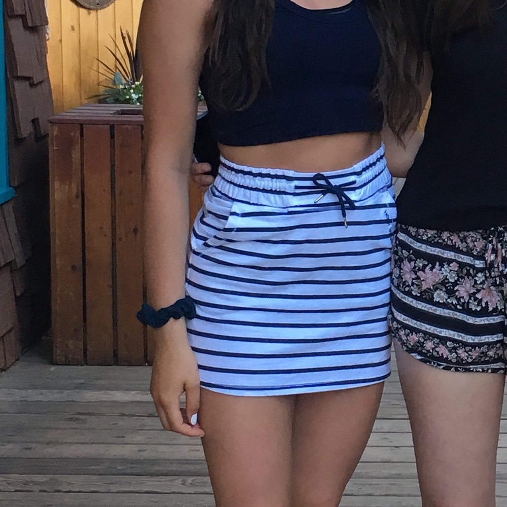 Helly Hansen skirt